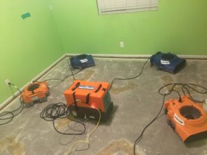 Drying and Dehumidifying a Basement After a Flood
